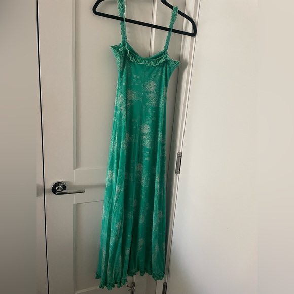 Ladies Max Studio maxi dress - Picture 2 of 4